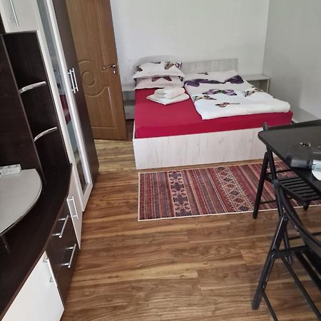 Apartment Slanic Moldova Exterior photo